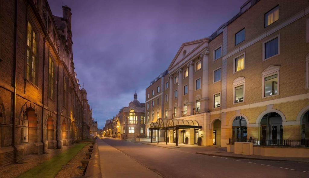 Hilton Cambridge City Centre - 4-star hotel in Cambridge, Cambridge - photo 1