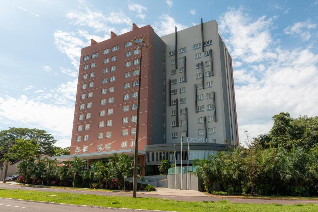 Deville Prime Campo Grande - 5-star hotel in Campo Grande, Campo Grande - photo 1