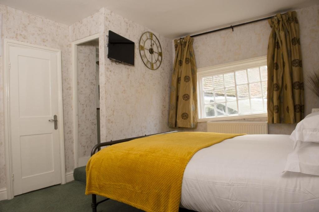 The Sun Hotel - 3-star hotel in Canterbury, Canterbury - photo 1