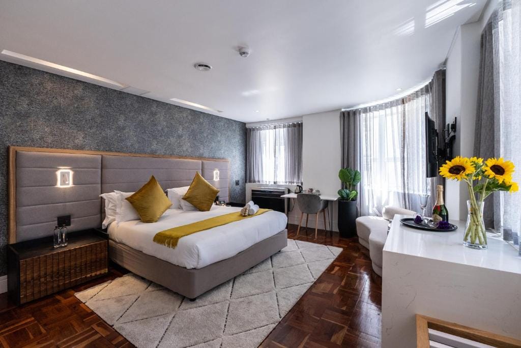 Cape Diamond Boutique Hotel - 4-star hotel in Cape Town, Cape Town - photo 1