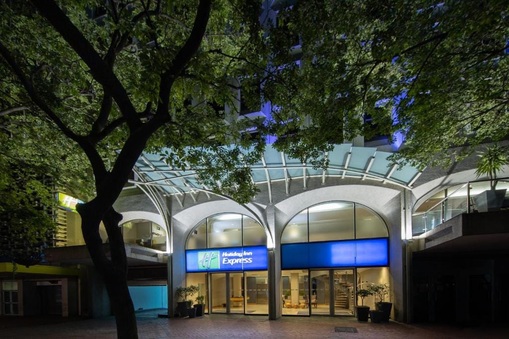 Holiday Inn Express Cape Town City Centre by IHG - 3-star hotel in Cape Town, Cape Town - photo 1