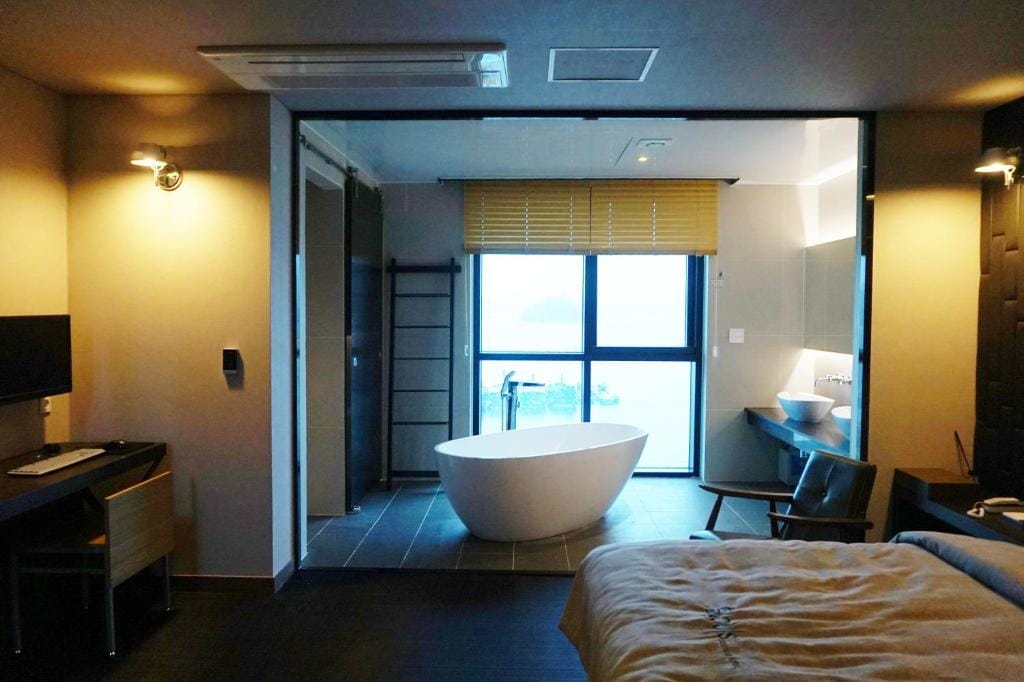 Louis Boutique Hotel - null-star hotel in Changwon, Changwon - photo 1