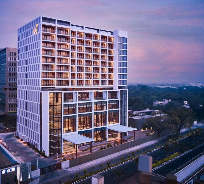 Taj Wellington Mews Chennai - 5-star hotel in Chennai, Chennai - photo 1