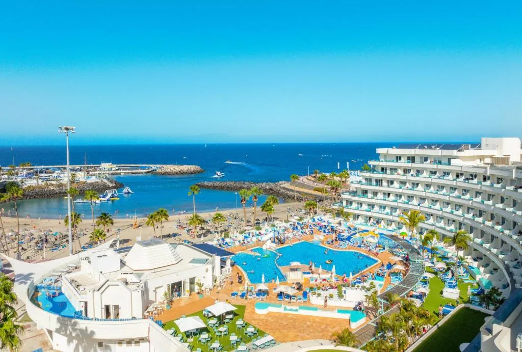 HOVIMA La Pinta Beachfront Family Hotel - Hotel de 4 estrellas en Avenida de España, Costa Adeje - photo 1
