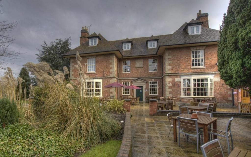 Cocked Hat by Greene King Inns - Hotel de 3 estrelas em Coventry, Coventry - photo 1