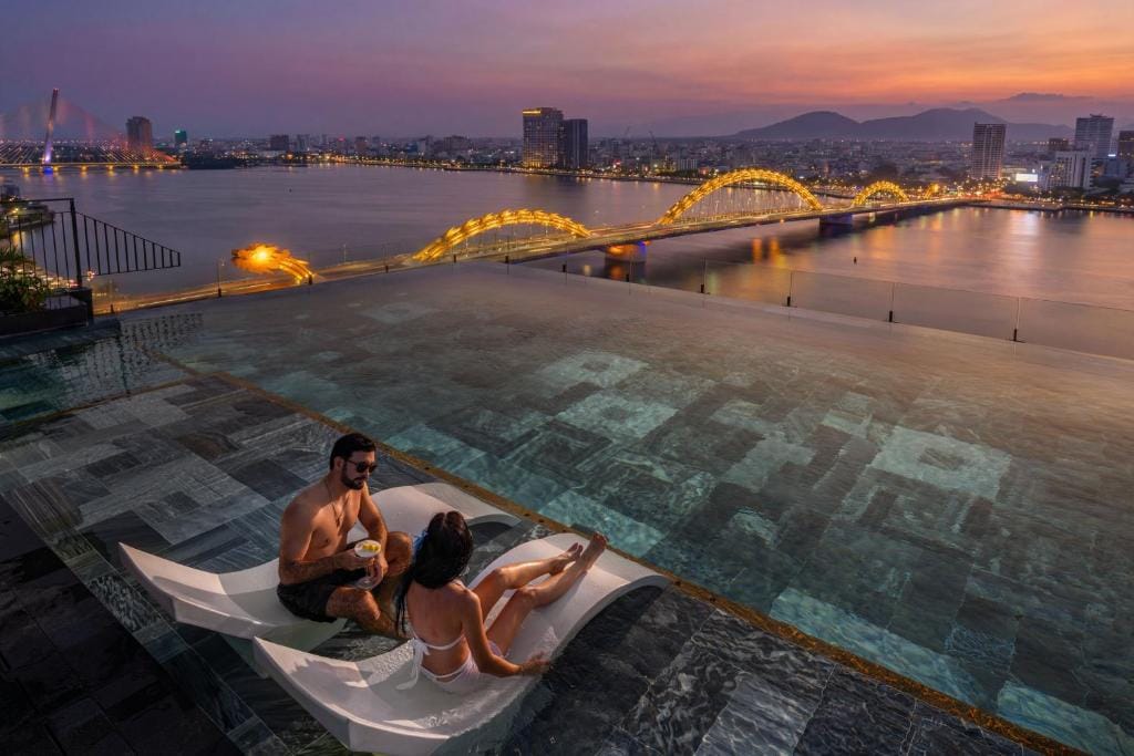 Caro Premium Danang Hotel - 4-star hotel in Da Nang, Da Nang - photo 1