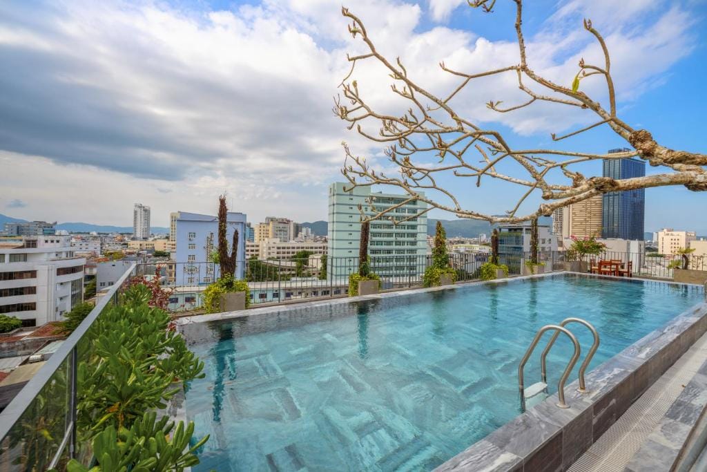 Vernal Hotel & Apartment Da Nang - null-star hotel in Da Nang, Da Nang - photo 1