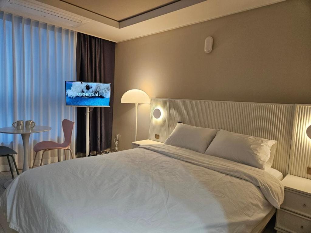Daegu StarB&B DSR Hotel mia Guestroom - null-star hotel in Daegu, Daegu - photo 1