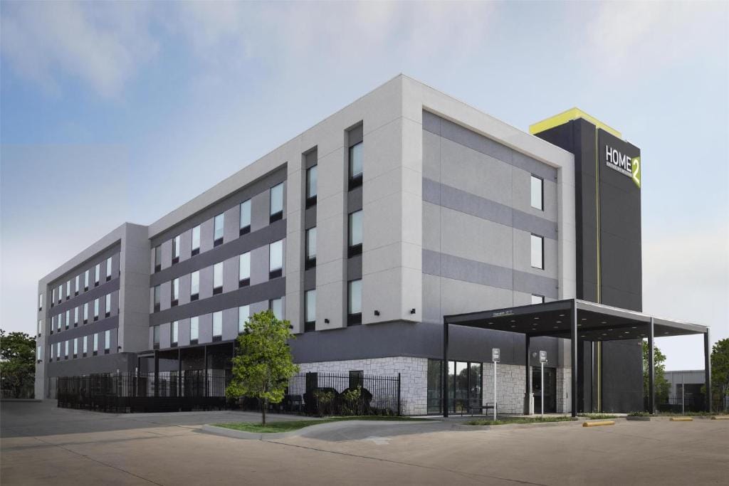 Home2 Suites By Hilton Dallas East - 3-star hotel in Dallas, Dallas - photo 1