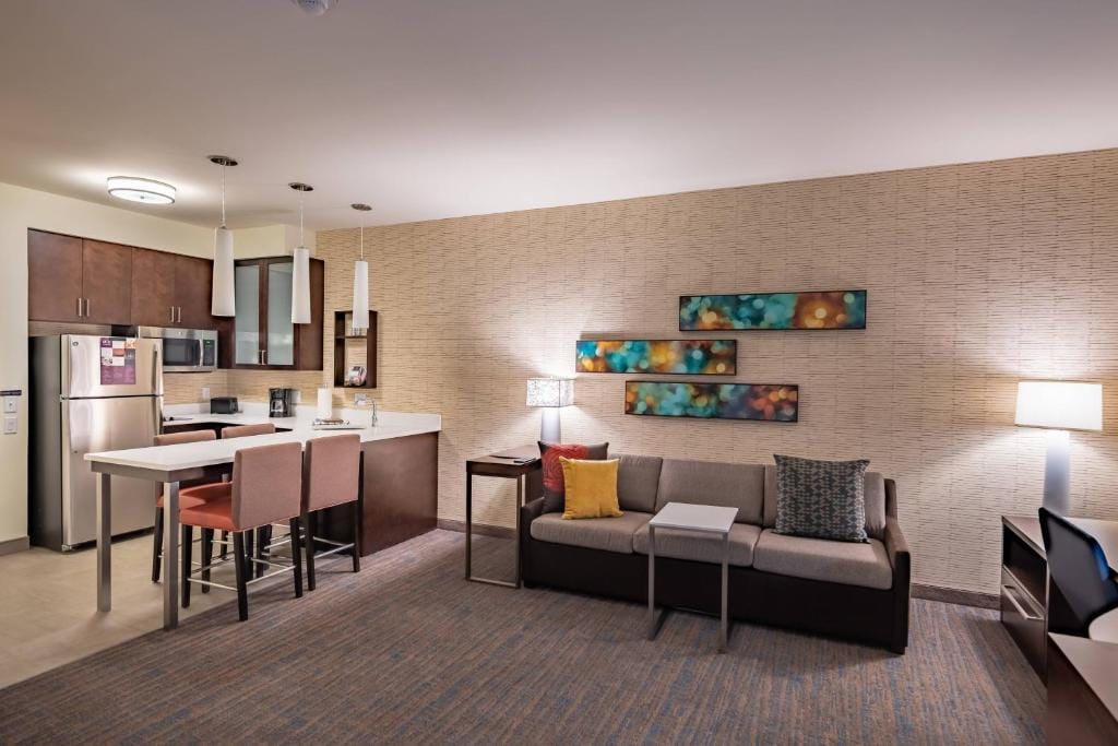 Residence Inn by Marriott Dallas at The Canyon - 3-star hotel in Dallas, Dallas - photo 1