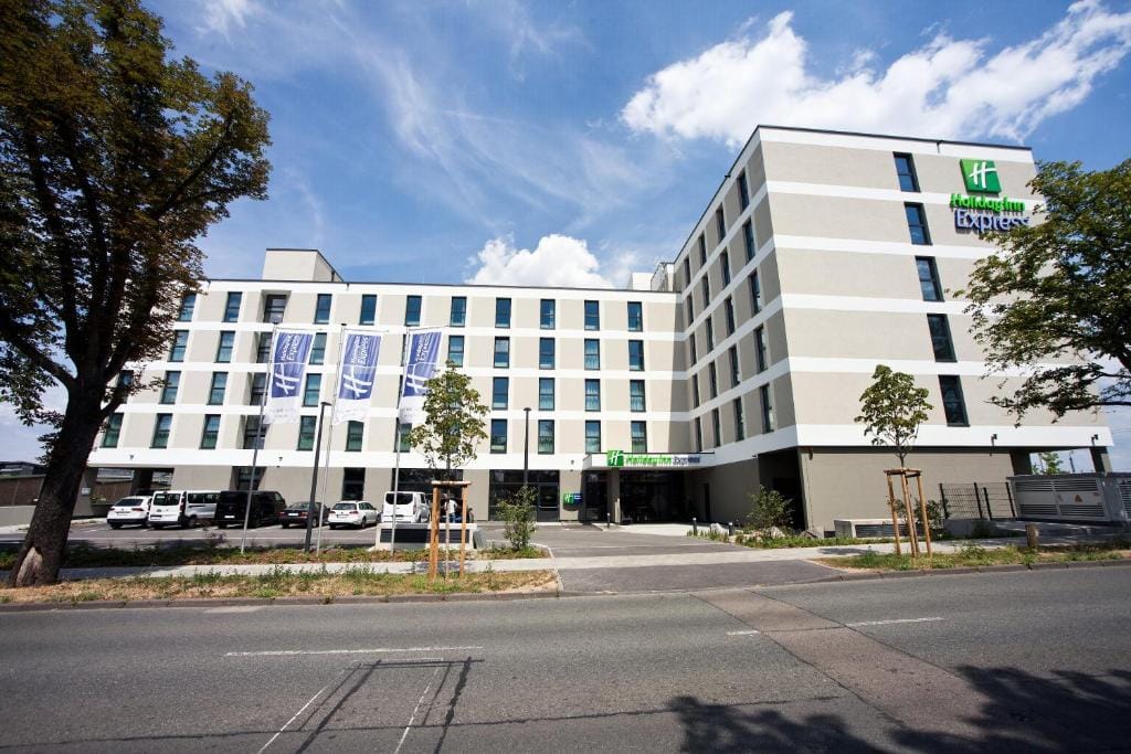 Holiday Inn Express - Darmstadt by IHG - 3-star hotel in Darmstadt, Darmstadt - photo 1