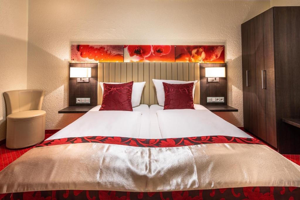 Hotel Stadt Heidelberg - 3-star hotel in Darmstadt, Darmstadt - photo 1
