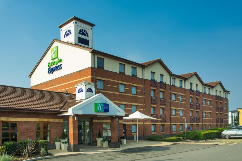 Holiday Inn Express Derby Pride Park by IHG - 3-star hotel in Derby, Derby - photo 1