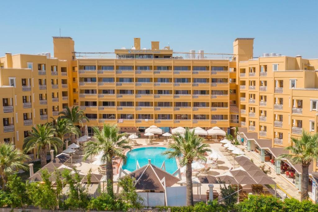 Hotel Esra and Family Suites - All Inclusive - null-star hotel in Didim, Didim - photo 1