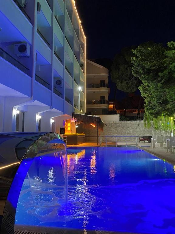 Marla Didim Otel - 4-star hotel in Didim, Didim - photo 1