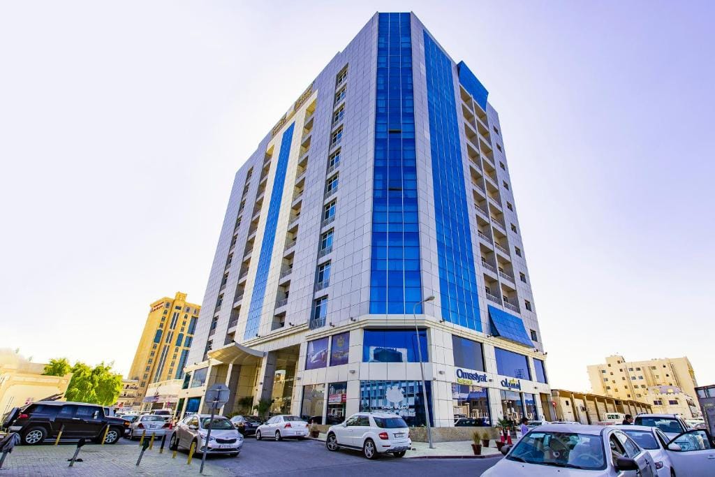 Imperial Suites Hotel - 4-star hotel in Doha, Doha - photo 1