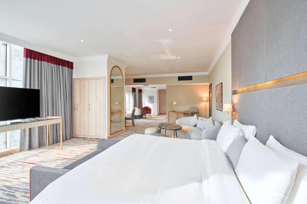 Ramada by Wyndham Doha Old Town - 4-star hotel in Doha, Doha - photo 1