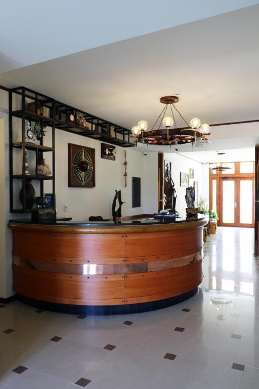 Rifat Peshkatari Hotel - Hotel de 3 estrellas en Durrës, Durrës - photo 1