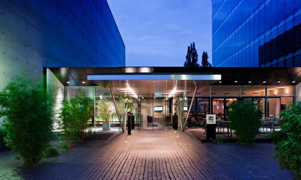 INNSiDE by Meliá Düsseldorf Seestern - 4-star hotel in Düsseldorf, Düsseldorf - photo 1