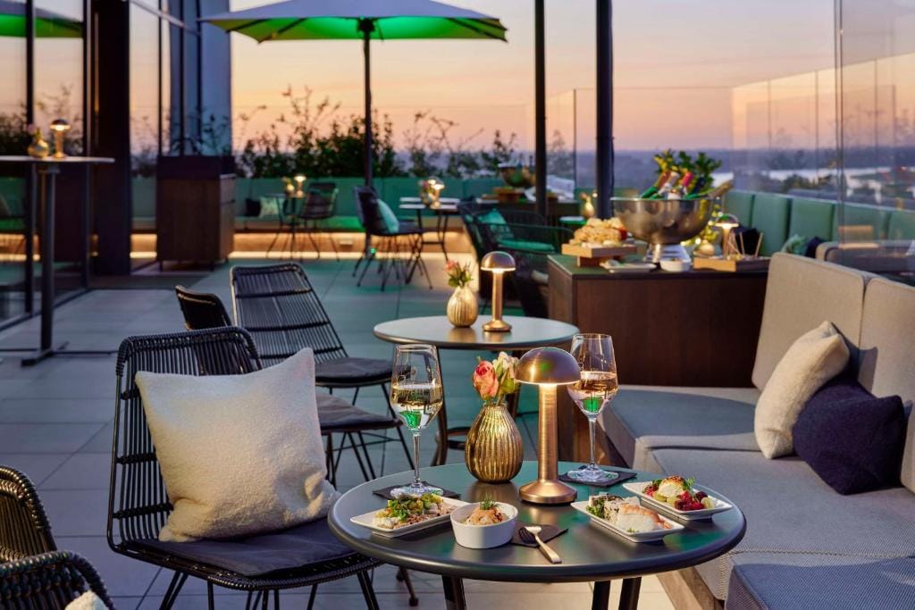 Lindner Hotel Dusseldorf Seestern, part of JdV by Hyatt - 4-star hotel in Düsseldorf, Düsseldorf - photo 1