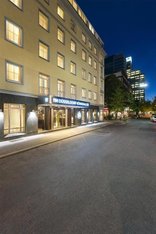NH Düsseldorf Königsallee - Hotel de 4 estrelas em Düsseldorf, Düsseldorf - photo 1