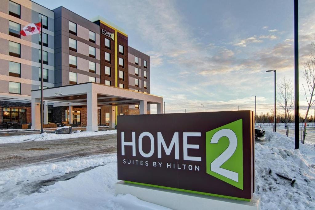 Home2 Suites By Hilton Edmonton South - 3-star hotel in Edmonton, Edmonton - photo 1