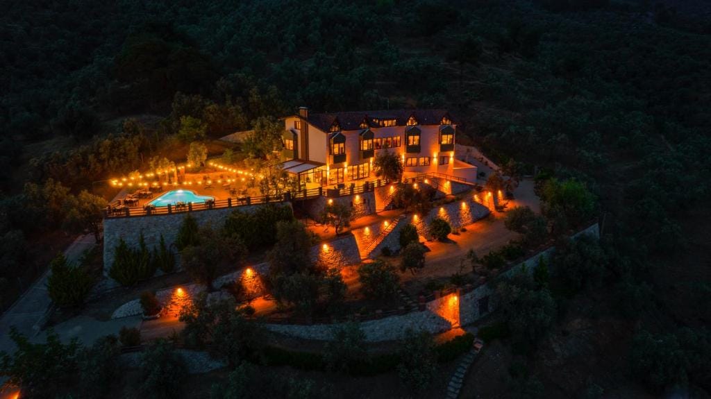 KAZDAĞLARI ZEYTUNİHAN BUTİK OTEL - null-star hotel in Edremit, Edremit - photo 1
