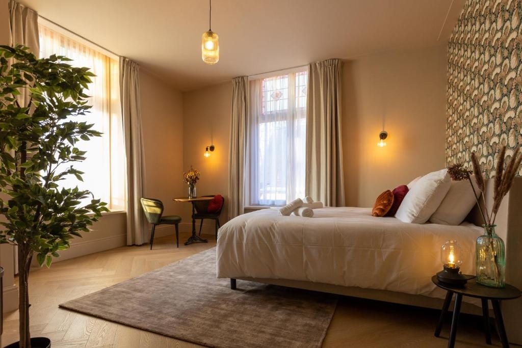 Boetiek hotel bij Jacob - null-star hotel in Enschede, Enschede - photo 1