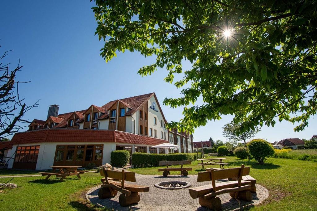 Best Western Erfurt-Apfelstädt - 4-star hotel in Erfurt, Erfurt - photo 1