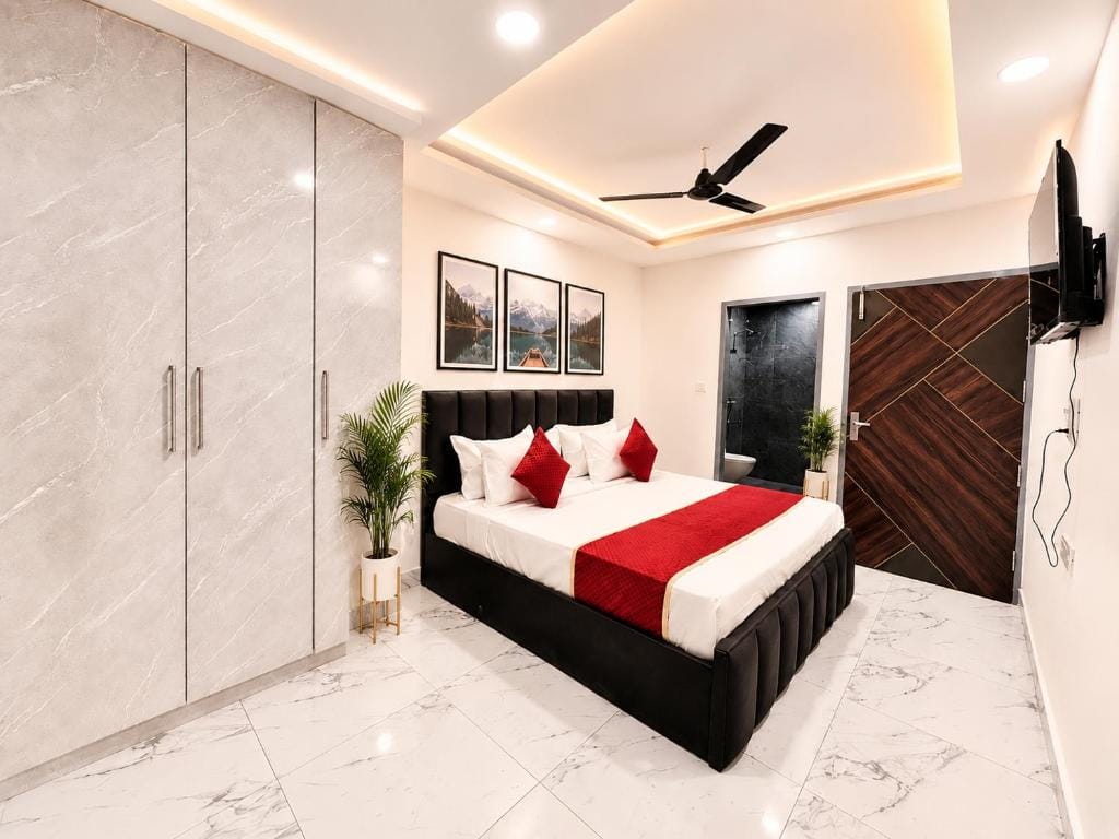 Mauryan Signature Hotel NHPC Metro - 3-star hotel in Faridabad, Faridabad - photo 1