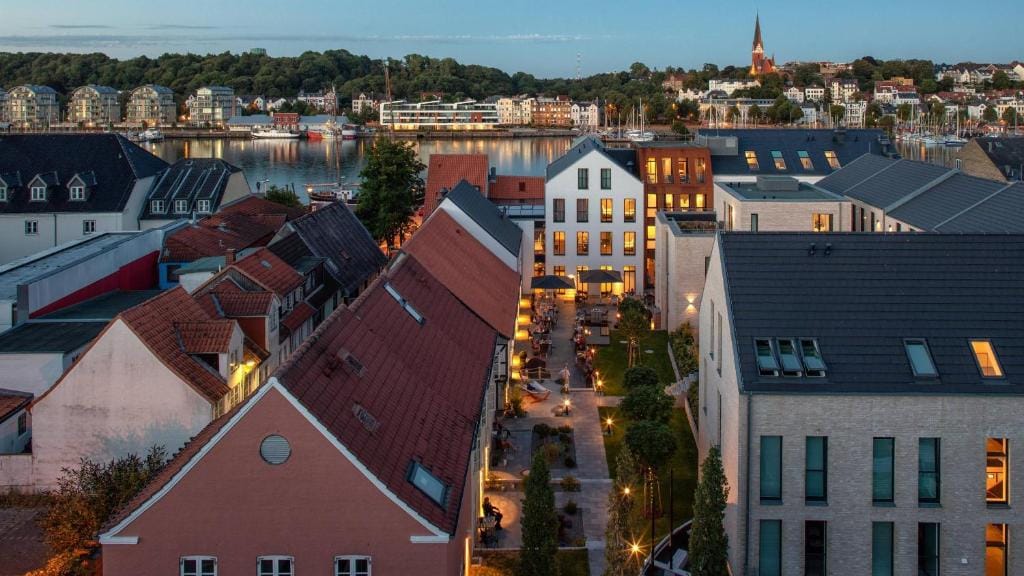 Hotel Hafen Flensburg - 4-star hotel in Flensburg, Flensburg - photo 1