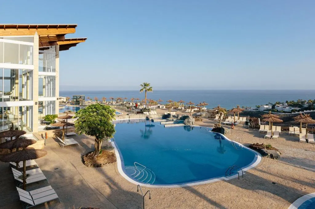 Espace piscine du Alua Village Fuerteventura - All Inclusive à Playa Jandia, Fuerteventura