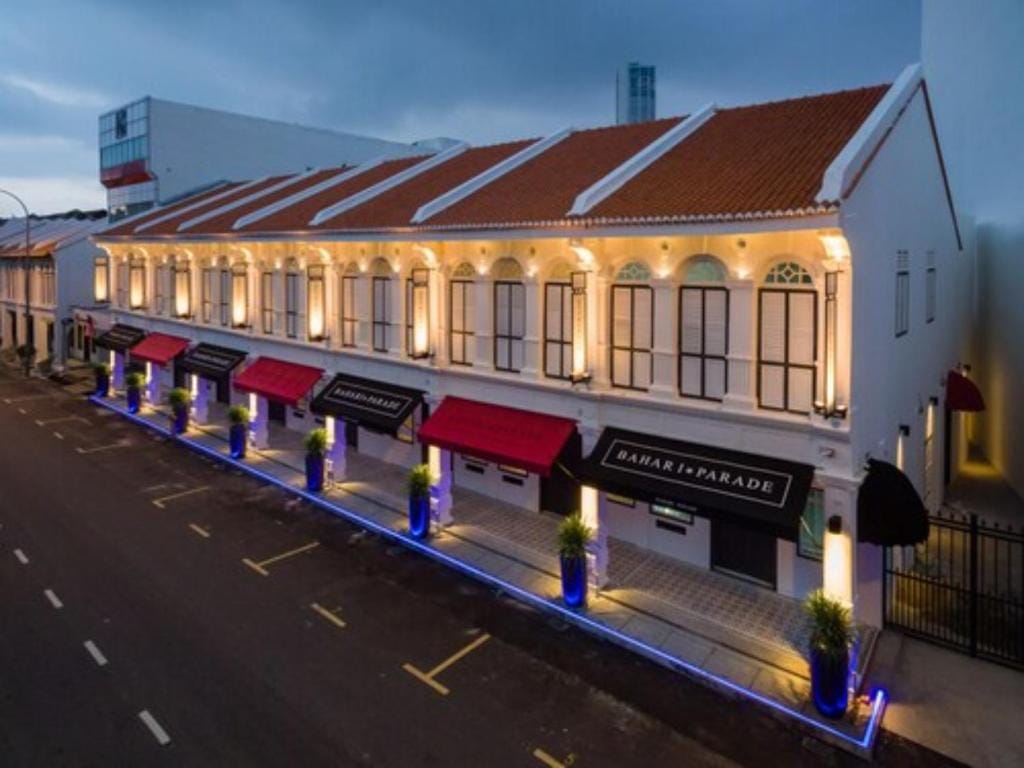 Bahari Parade Hotel Managed by The Ascott Limited - 3-star hotel in George Town, George Town - photo 1