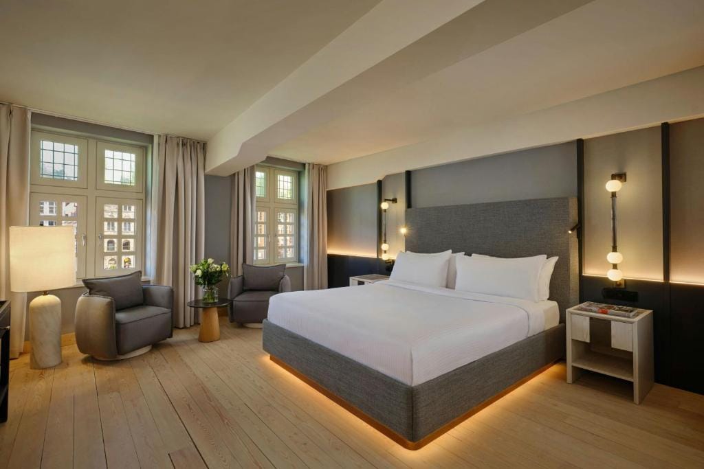 Ghent Marriott Hotel - 4-star hotel in Ghent, Ghent - photo 1