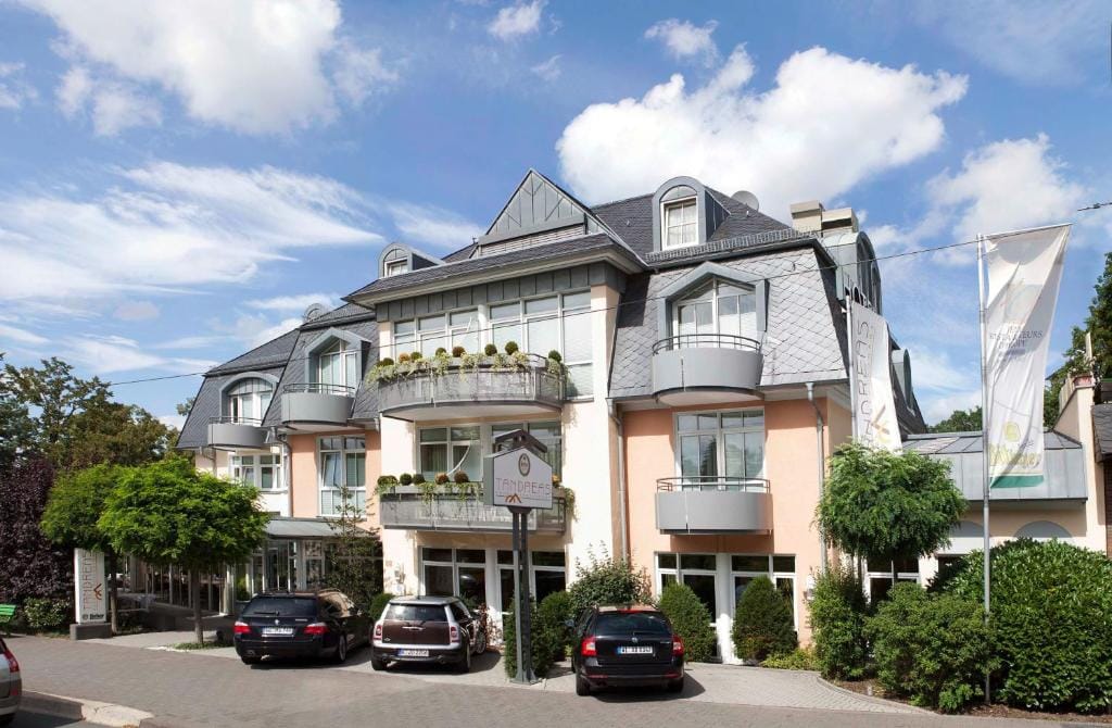Tandreas Hotel & Restaurant - Hotel de 4 estrelas em Gießen, Gießen - photo 1