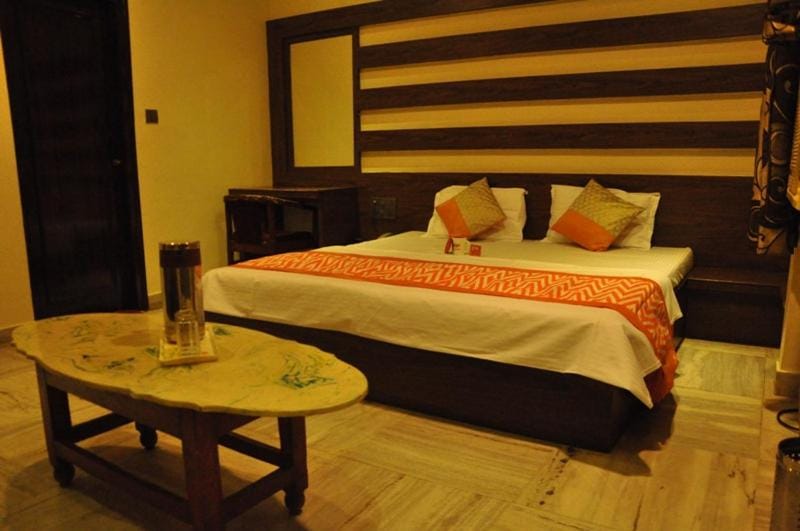 Hotel Surbhi - null-star hotel in Gwalior, Gwalior - photo 1