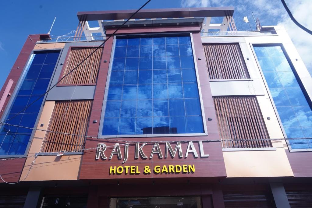 Raj Kamal Hotel & Garden - 3-star hotel in Gwalior, Gwalior - photo 1
