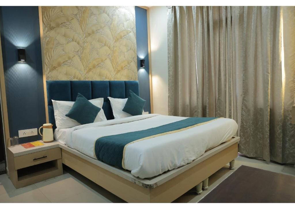 Shree Sanmat Guest House - Hotel de 3 estrelas em Gwalior, Gwalior - photo 1
