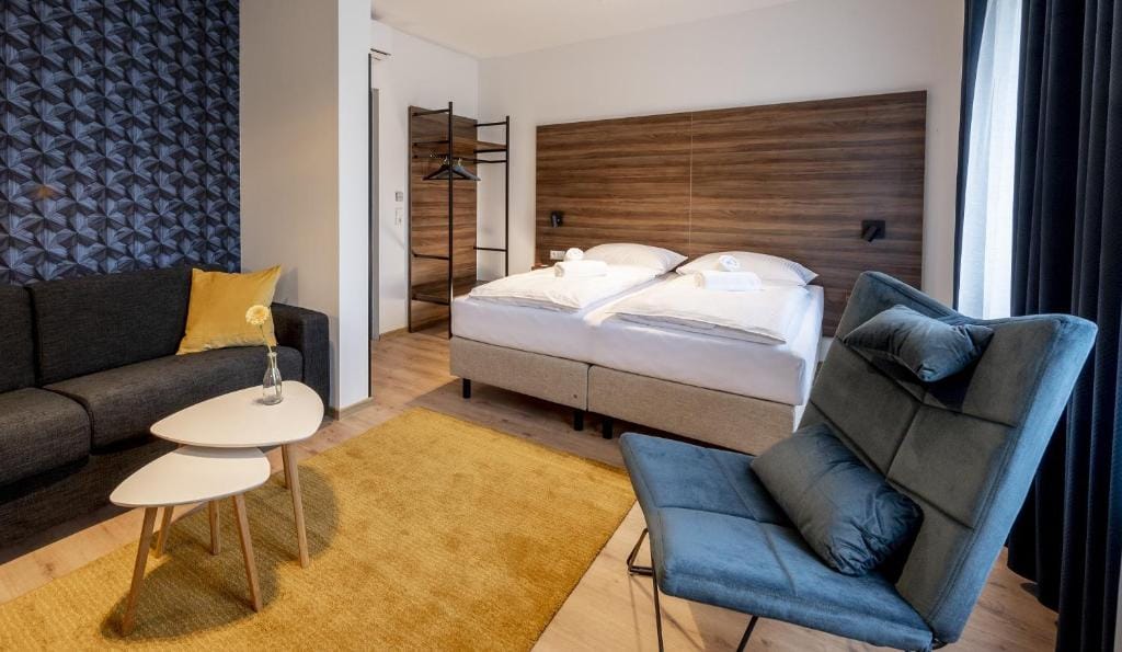 Hotel Zu Freunden - null-star hotel in Hamm, Hamm - photo 1