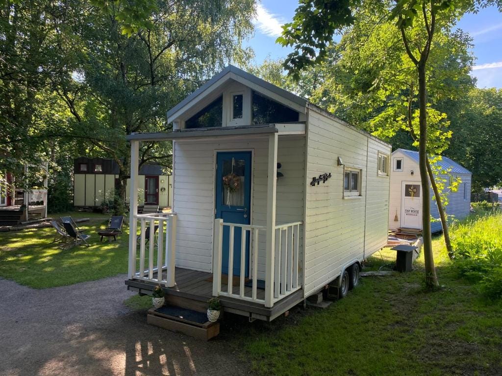 Tiny House Ems im PIER9 Tiny House Hotel - null-star hotel in Hamm, Hamm - photo 1