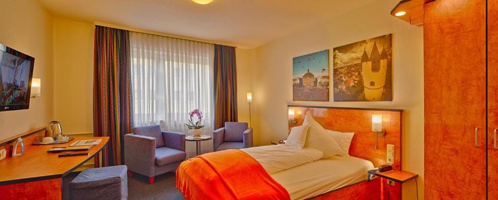 Trip Inn Hotel Zum Riesen Hanau - 4-star hotel in Hanau am Main, Hanau am Main - photo 1