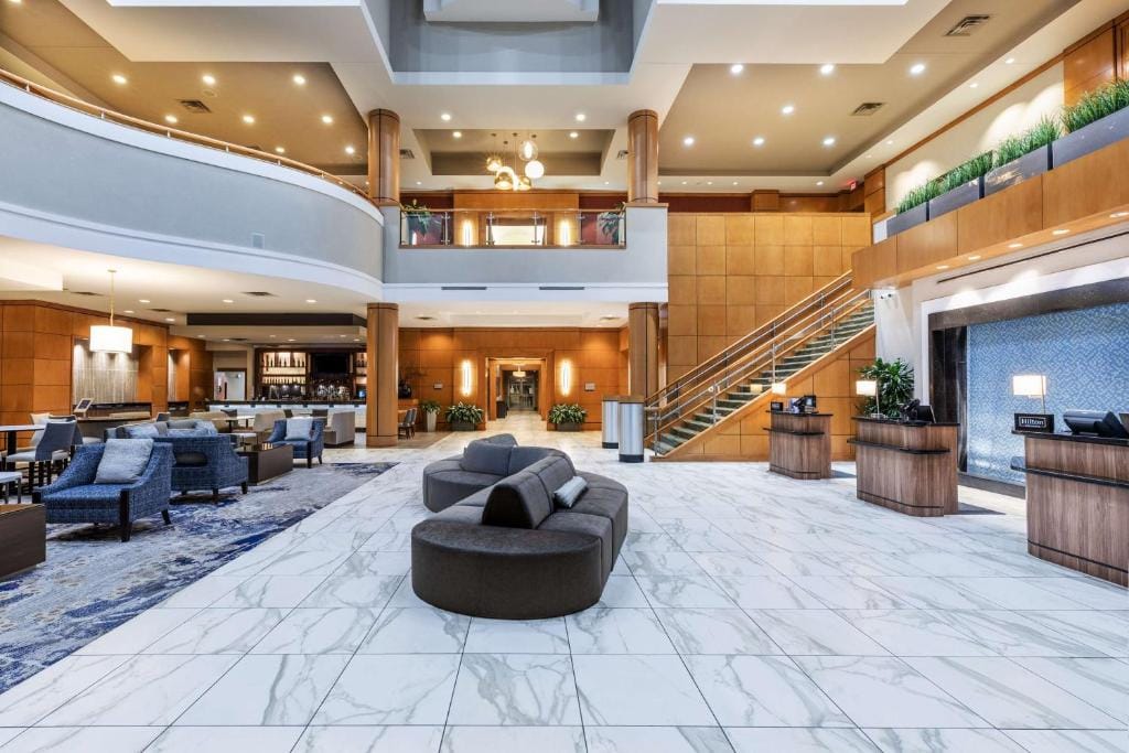Embassy Suites by Hilton Houston-Energy Corridor - 4-star hotel in Houston, Houston - photo 1