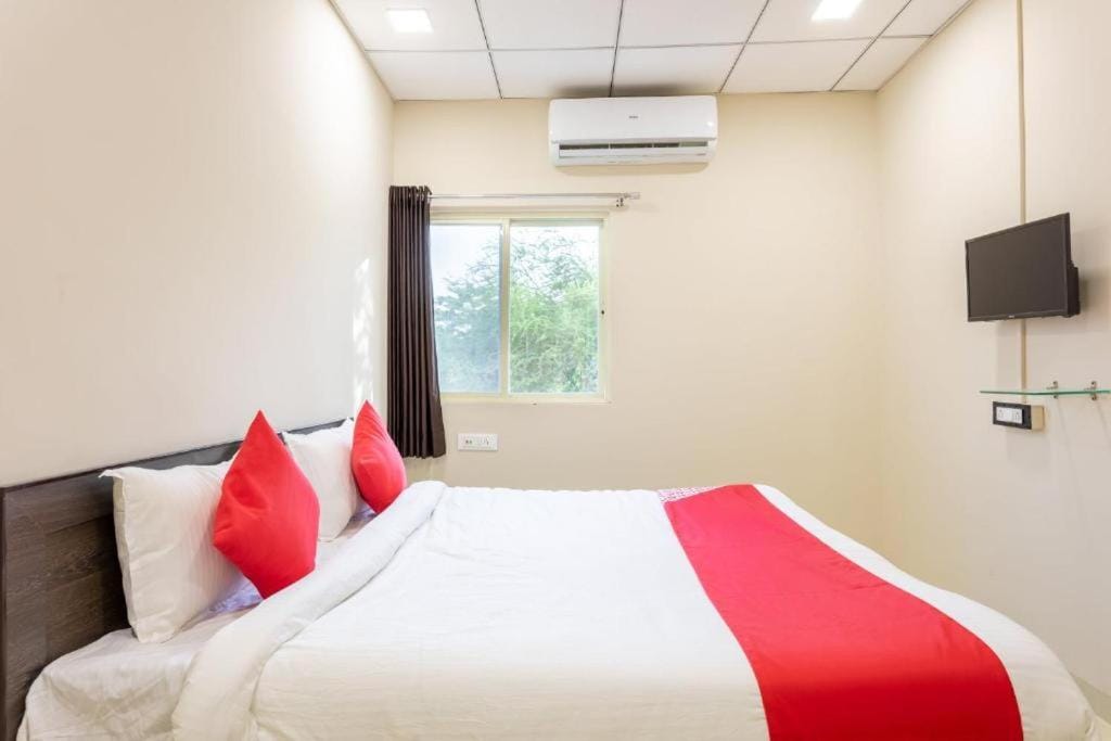 JAGTARA RESIDENCY - 3-star hotel in Indore, Indore - photo 1