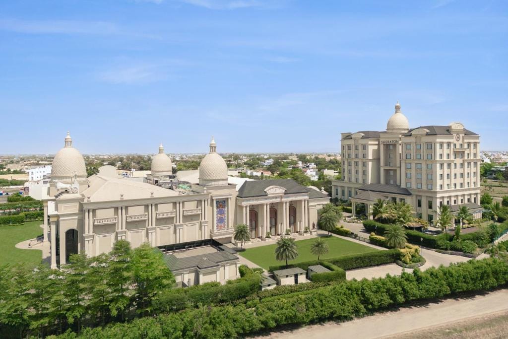 Sheraton Grand Palace Indore - 5-star hotel in Indore, Indore - photo 1