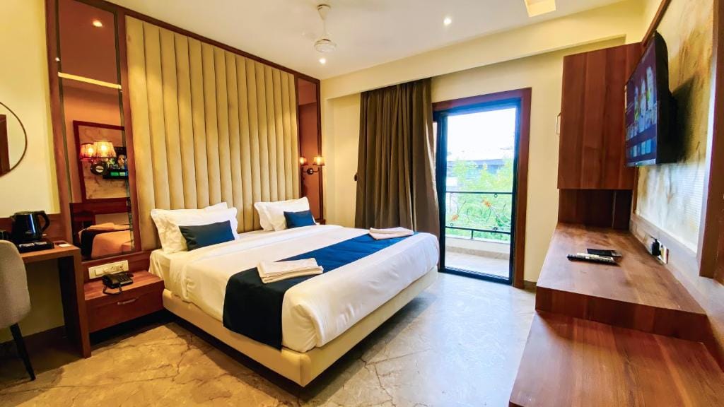 The Velar Hotel, Vijay Nagar - 3-star hotel in Indore, Indore - photo 1