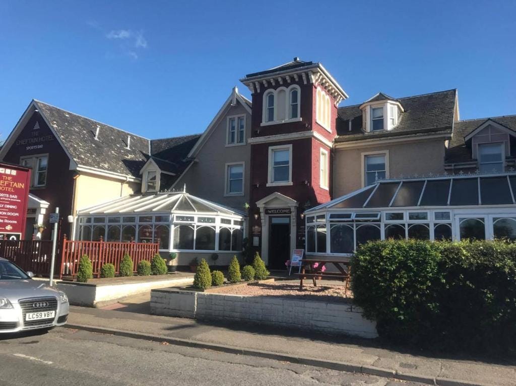 Chieftain Hotel - 3-star hotel in Inverness, Inverness - photo 1