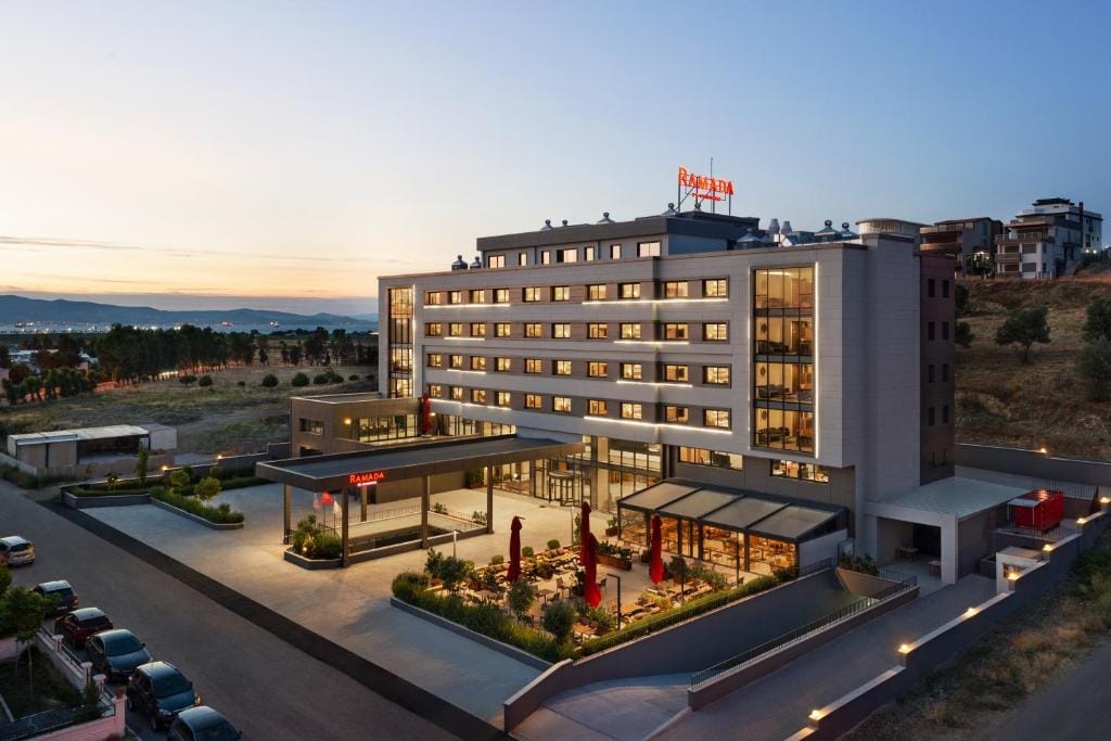Ramada by Wyndham Izmir Aliaga - 4-star hotel in Izmir, Izmir - photo 1