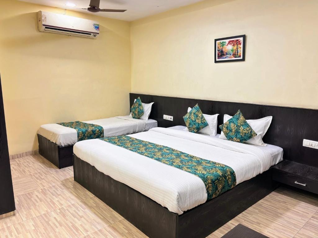 Hotel Wardhman - 3-star hotel in Jabalpur, Jabalpur - photo 1