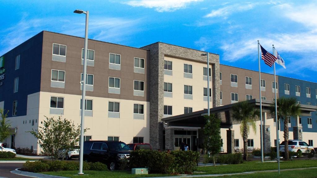 Holiday Inn Express & Suites - Jacksonville W - I295 and I10 by IHG - Hotel de 3 estrelas em Jacksonville, Jacksonville - photo 1