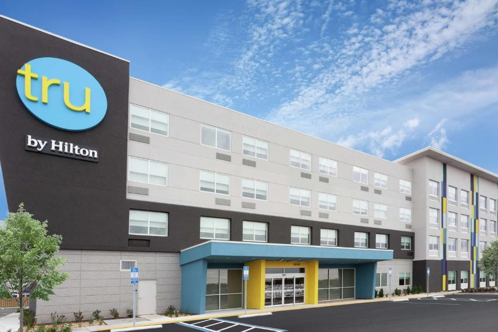 Tru By Hilton Jacksonville St Johns Town Center - 3-star hotel in Jacksonville, Jacksonville - photo 1